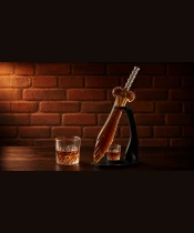 Miecz + 2 szklanki – premium Plexido product scene